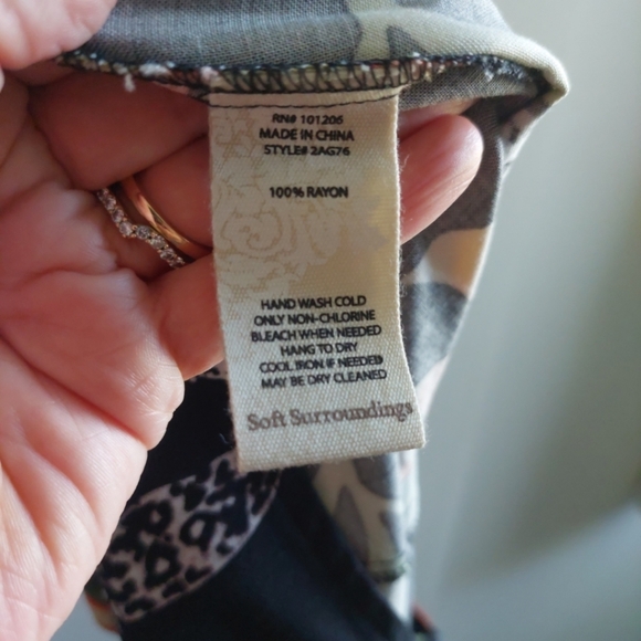 Soft Surroundings Abstract Floral Midi Skirt Dragonflies Wearable Art Small - Picture 8 of 8